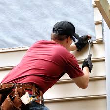 Best Fascia and Soffit Installation  in Ellsworth, KS